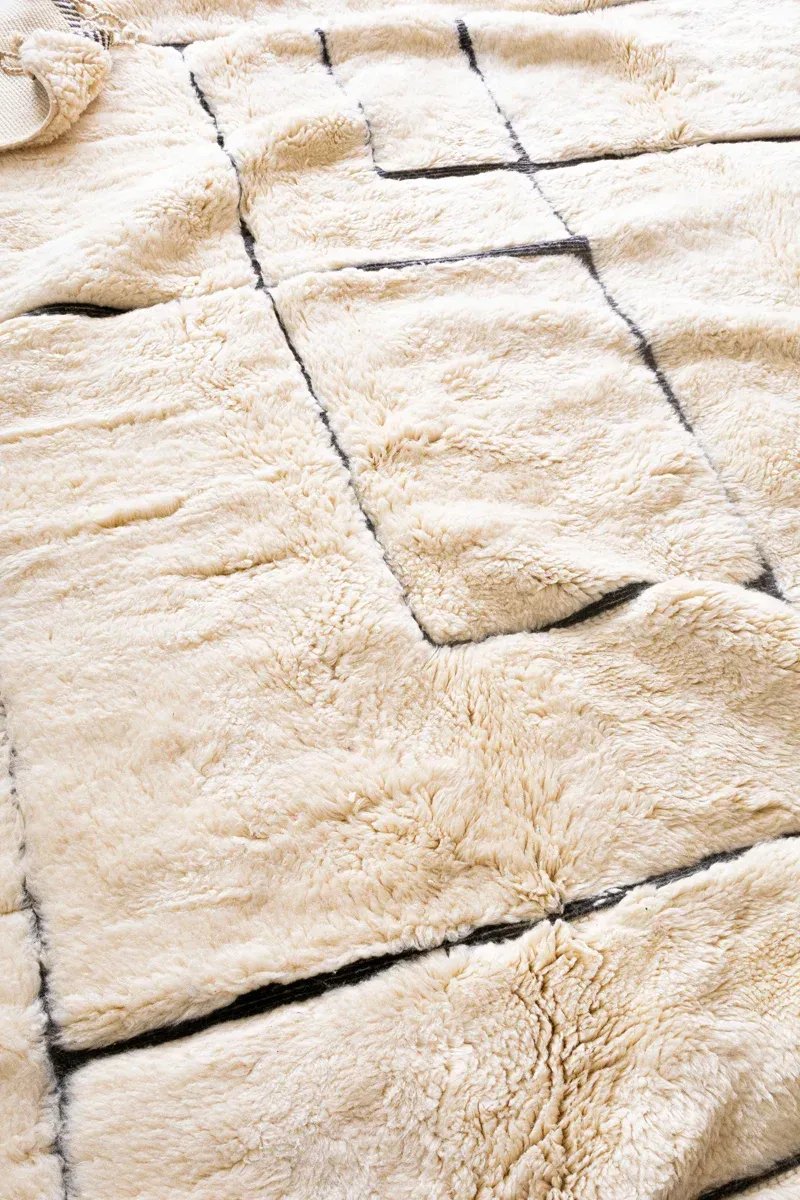 Tapis berbère motifs géométriques graphiques noir et blanc design - Taknaj 2