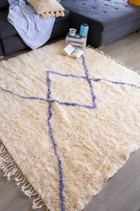 Tapis berbère Beni Ouarain blanc uni laine vierge naturelle - Taknaj