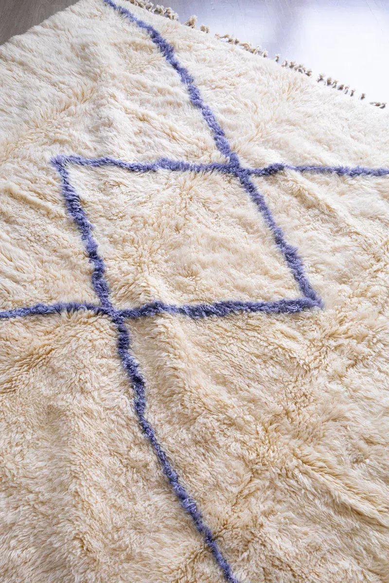 Tapis Beni Ouarain Blanc Uni Laine Naturelle – Mont Blanc | Taknaj