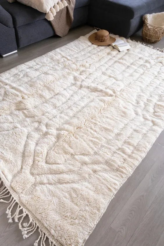 Grand tapis berbère beige sable neutre haute qualité pour séjour - Taknaj