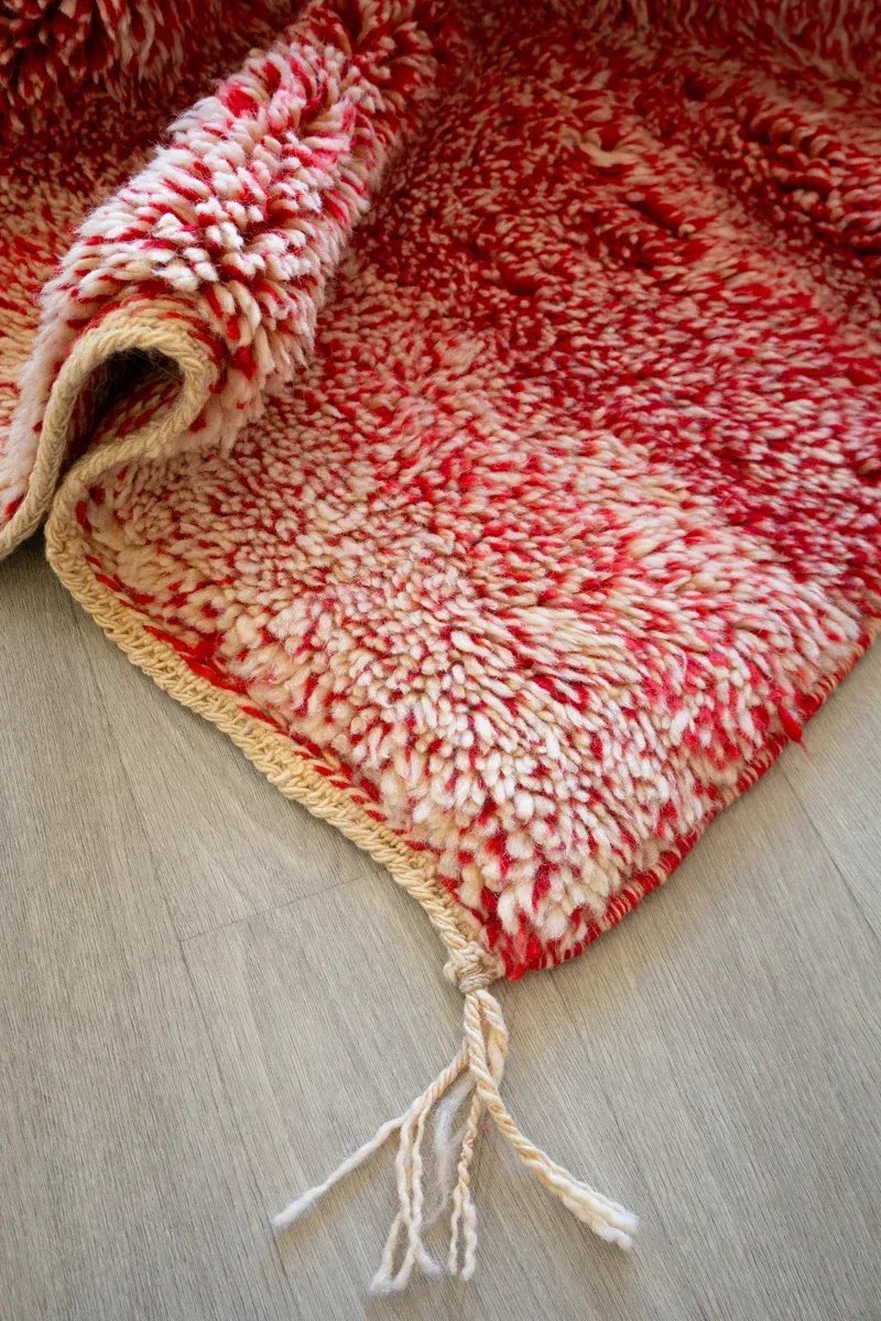 Tapis Mrirt Rouge Vif Couleur Intense & Passion – Volcano | Taknaj