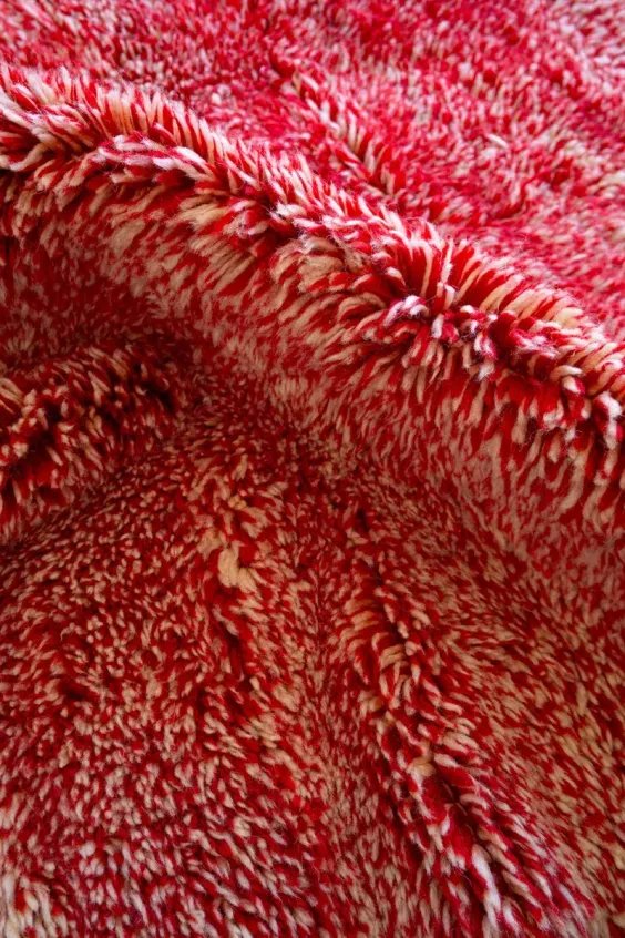 Tapis Mrirt Rouge Vif Couleur Intense & Passion – Volcano | Taknaj