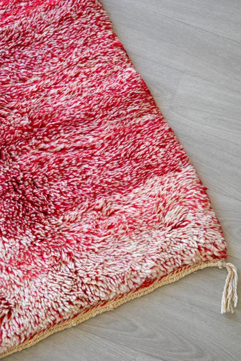 Tapis Mrirt Rouge Vif Couleur Intense & Passion – Volcano | Taknaj