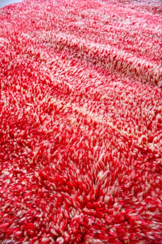 Tapis Mrirt Rouge Vif Couleur Intense & Passion – Volcano | Taknaj