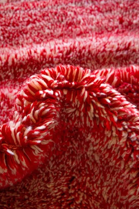 Tapis Mrirt Rouge Vif Couleur Intense & Passion – Volcano | Taknaj