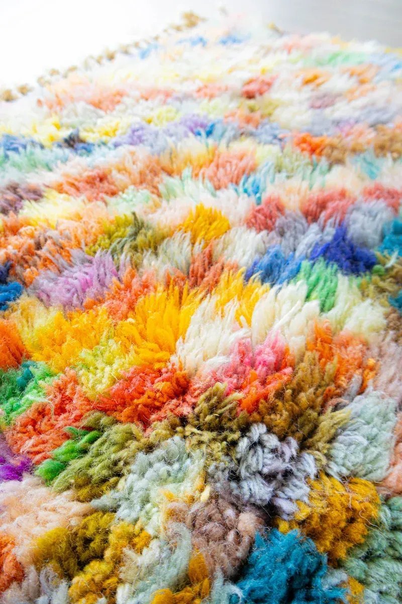 Tapis Pixel – Berbère Azilal Multicolore Fait Main | Taknaj