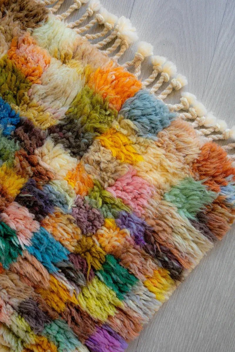 Tapis Pixel – Berbère Azilal Multicolore Fait Main | Taknaj