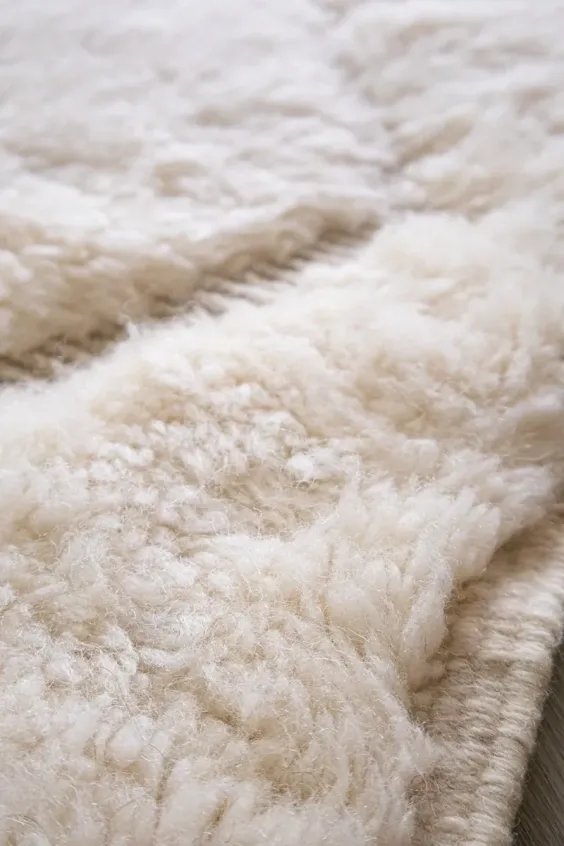 Tapis Berbère Blanc Épais – Nuage Mrirt Laine Naturelle | Taknaj