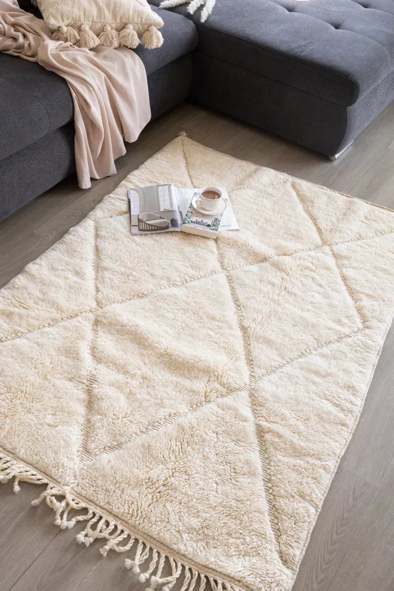 Tapis berbère Beni Ouarain blanc laine épaisse déco cocooning - Taknaj
