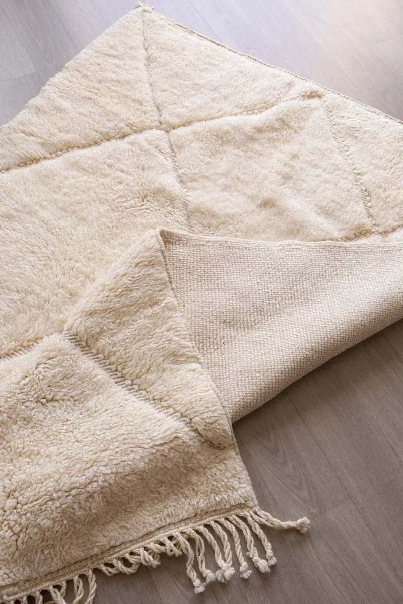 Tapis Berbère Blanc Épais – Nuage Mrirt Laine Naturelle | Taknaj