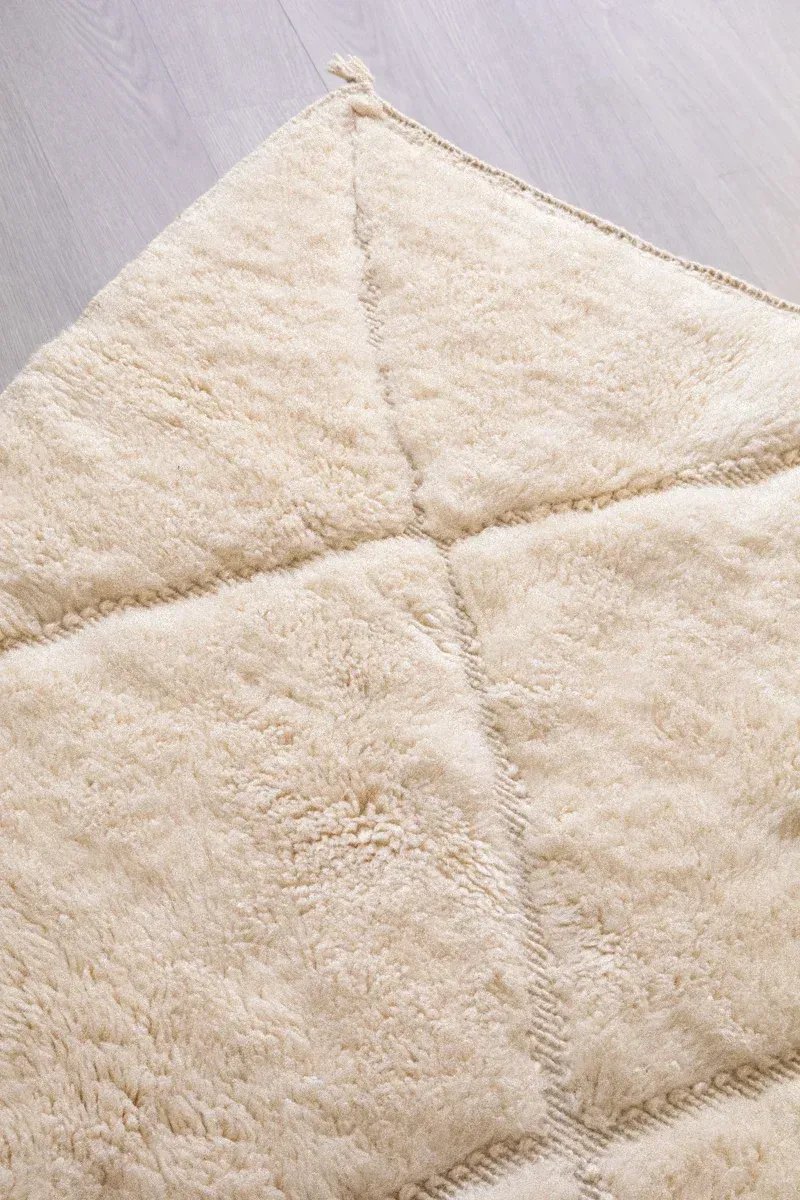 Tapis Berbère Blanc Épais – Nuage Mrirt Laine Naturelle | Taknaj