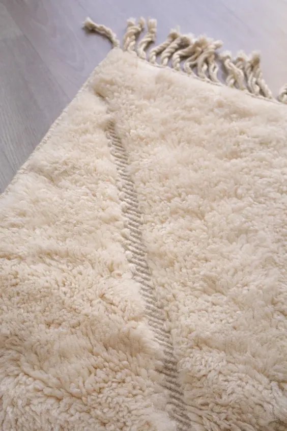Tapis Berbère Blanc Épais – Nuage Mrirt Laine Naturelle | Taknaj